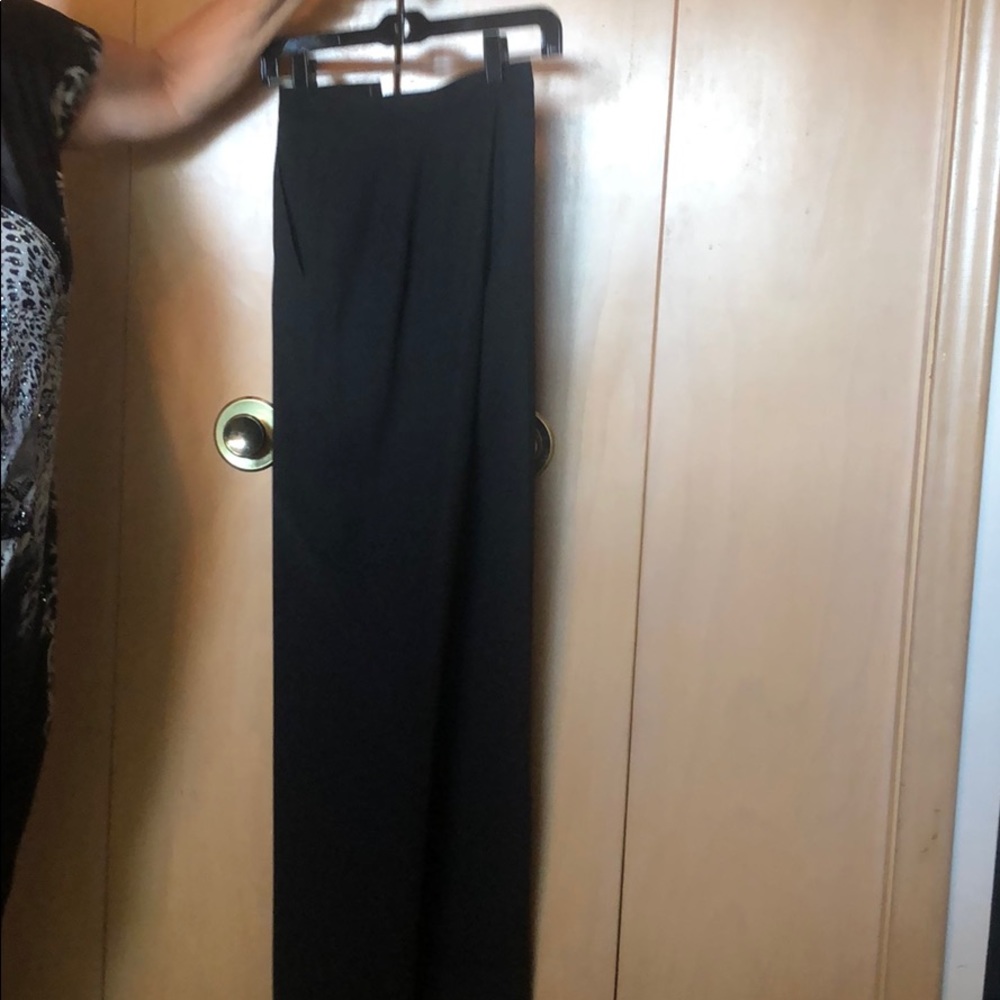 Pants suit